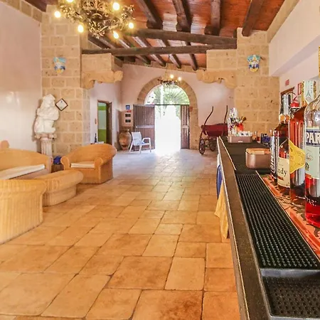 Apartment Pietro 4 *